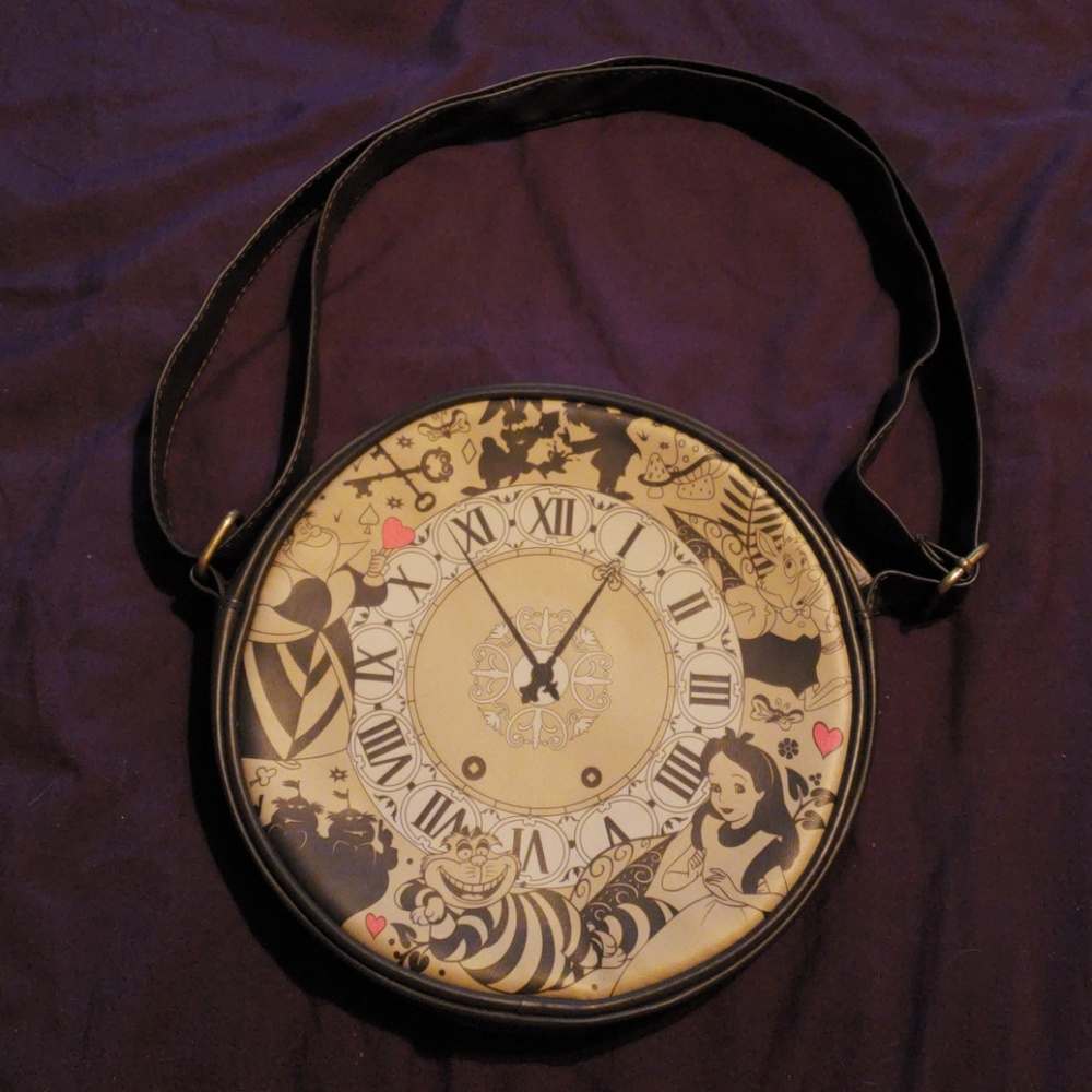 Loungefly Alice in wonderland purse
